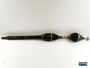 Used Front drive shaft, right Volvo V70 (BW) 2.0 D3 20V Price € 99,95 Margin scheme offered by Auto Rima Druten
