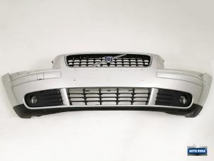 Gebrauchte Stoßstange vorne Volvo S40 (MS) 1.6 16V Preis € 199,95 Margenregelung angeboten von Auto Rima Druten