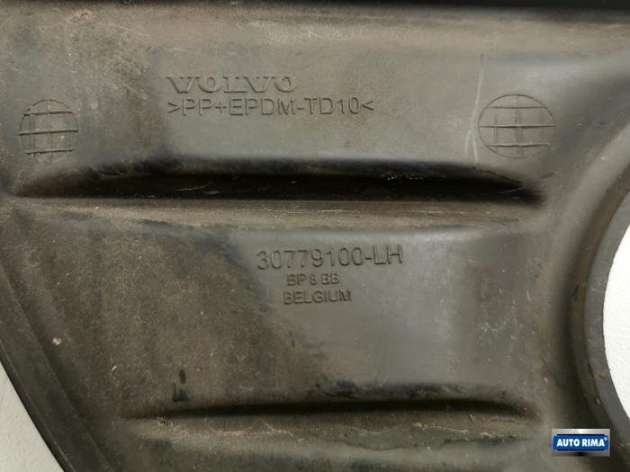 Cubierta de faro de niebla izquierda de un Volvo V50 (MW) 1.6 D 16V 2011