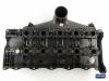 Rocker cover from a Volvo S80 (AR/AS), 2006 / 2016 2.4 D5 20V 180, Saloon, 4-dr, Diesel, 2.401cc, 136kW (185pk), FWD, D5244T4, 2006-03 / 2009-08, AR; AS71 2007