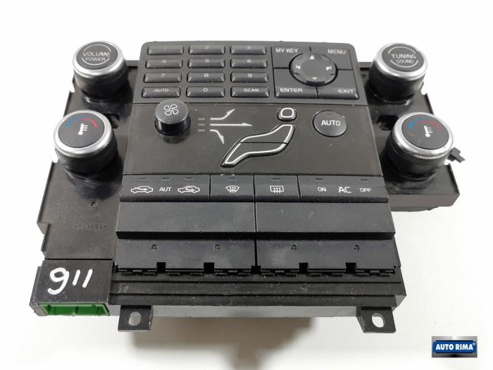 Heater control panel from a Volvo V70 (BW) 2.0 D3/D4 20V 2013