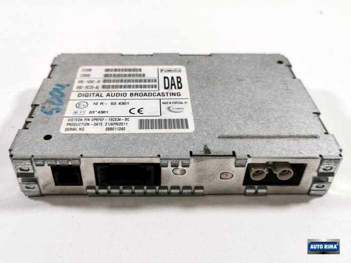 Begagnade DAB-modul Volvo XC60 I (DZ) 2.0 T5 16V Pris € 49,95 Marginaltabell erbjuds av Auto Rima 