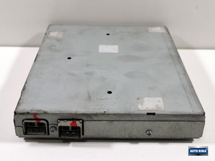 Usagé Module navigation Volvo V70 (SW) 2.0 T 20V Prix € 49,95 Règlement à la marge proposé par Auto Rima 