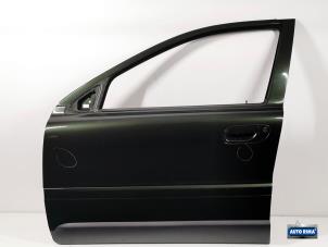 Usagé Porte avant gauche Volvo XC70 (SZ) XC70 2.5 T 20V Prix € 124,95 Règlement à la marge proposé par Auto Rima Druten