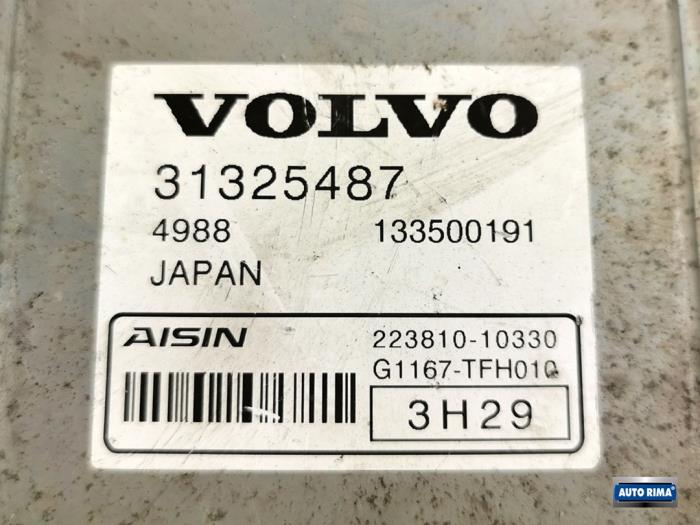Ordinateur réservoir automatique d'un Volvo V60 I (FW/GW) 2.4 D6 20V Plug-in Hybrid AWD 2015