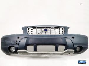 Używane Zderzak przedni Volvo XC70 (SZ) XC70 2.4 T 20V Cena € 174,95 Procedura marży oferowane przez Auto Rima Druten
