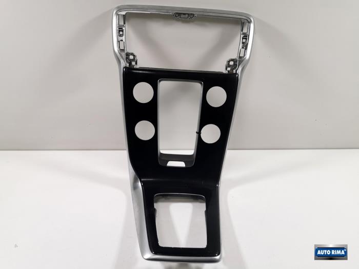 Gebrauchte Radioblende Volvo V40 (MV) 1.6 D 16V Preis € 49,95 Margenregelung angeboten von Auto Rima Druten