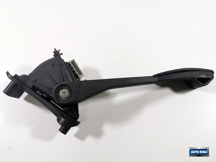 Gebrauchte Gaspedal Volvo V70 (SW) 2.4 D 20V Preis € 29,95 Margenregelung angeboten von Auto Rima Druten