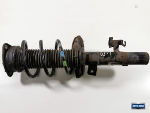 Used Front shock absorber rod, left Volvo V40 (MV) 1.6 D2 Price € 49,95 Margin scheme offered by Auto Rima Druten