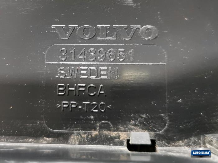 Ordenador varios de un Volvo XC90 II 2.0 T8 16V Twin Engine AWD 2015