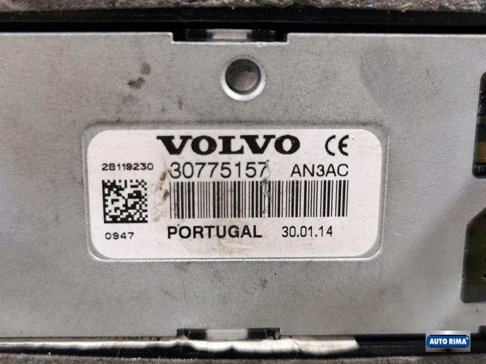 Antena de un Volvo V40 (MV) 1.6 D2 2014
