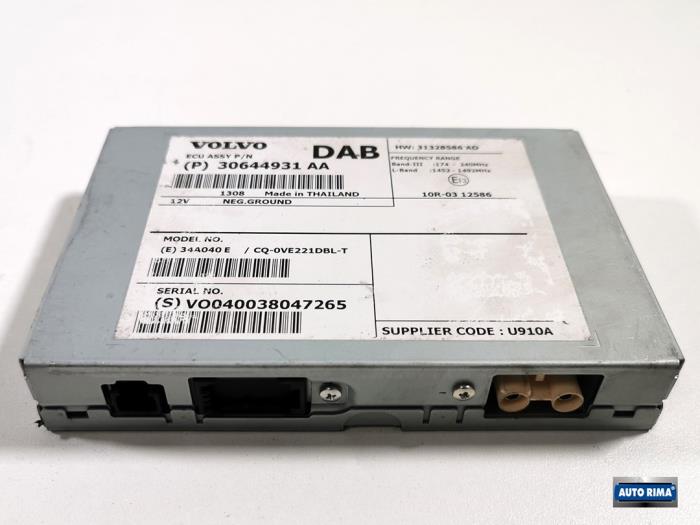 Begagnade DAB-modul Volvo V60 I (FW/GW) 2.0 D3 20V Pris € 49,95 Marginaltabell erbjuds av Auto Rima 