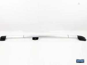 Usagé Kit rails de toit Volvo XC70 (SZ) XC70 2.5 T 20V Prix € 99,95 Règlement à la marge proposé par Auto Rima Druten