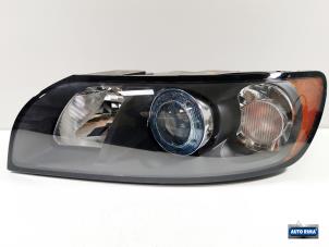 Used Headlight, left Volvo S40 (MS) 2.5 T5 20V Price € 199,95 Margin scheme offered by Auto Rima Druten