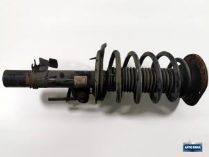 Used Front shock absorber rod, right Volvo S80 (AR/AS) 2.5 T Turbo 20V AWD Price € 49,95 Margin scheme offered by Auto Rima Druten