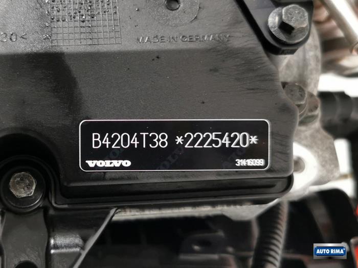 Engine from a Volvo V40 (MV) 2.0 T2 16V 2017