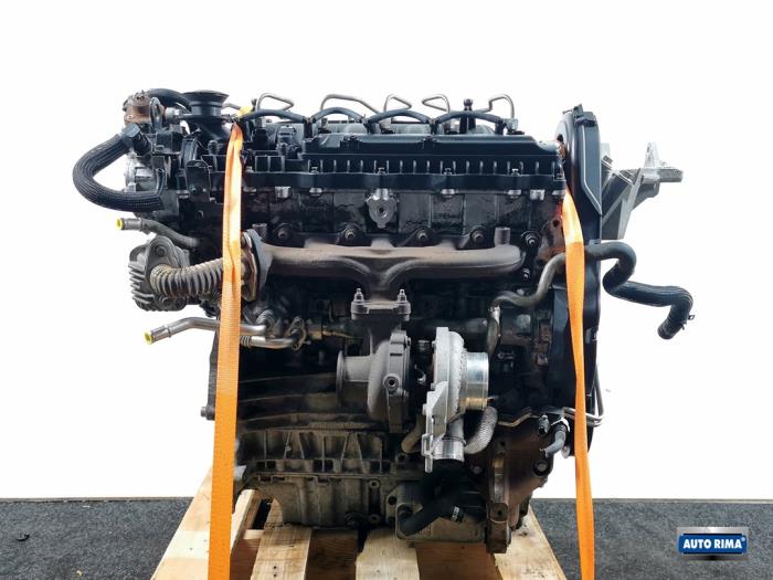 Engine from a Volvo XC70 (BZ) 2.4 D 20V 2010