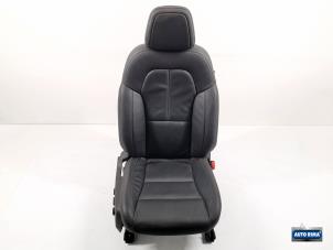 Used Seat, right Volvo XC40 (XZ) 2.0 B4 16V Mild Hybrid Geartronic AWD Price € 249,95 Margin scheme offered by Auto Rima Druten