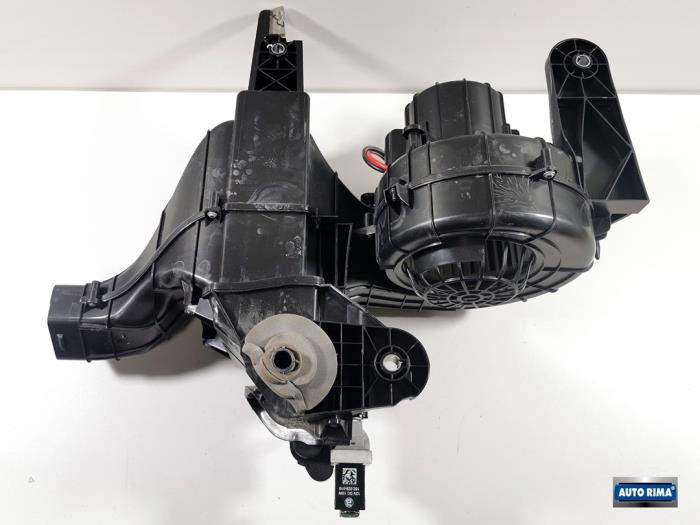 Cuerpo de calefactor de un Volvo XC90 II 2.0 T8 16V Twin Engine AWD 2015