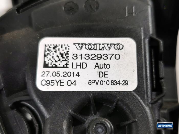 Gaspedal van een Volvo V70 (BW) 2.0 D4 16V 2014