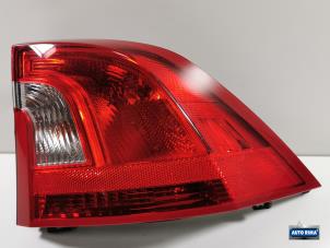Gebrauchte Rücklicht rechts Volvo S60 II (FS) 1.6 T3 16V Preis € 49,95 Margenregelung angeboten von Auto Rima Druten