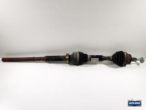Used Front drive shaft, right Volvo XC70 (BZ) 2.4 D5 20V 215 AWD Autom. Price € 174,95 Margin scheme offered by Auto Rima Druten