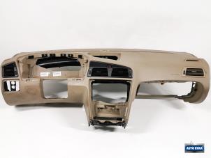 Używane Panel Volvo XC70 (SZ) XC70 2.5 T 20V Cena € 249,95 Procedura marży oferowane przez Auto Rima Druten