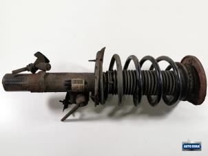 Used Front shock absorber rod, right Volvo V70 (BW) 2.0 D3 20V Price € 49,95 Margin scheme offered by Auto Rima Druten