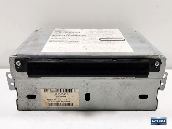 Używane Odtwarzacz CD Volvo V70 (BW) 2.0 D3 20V Cena € 49,95 Procedura marży oferowane przez Auto Rima Druten