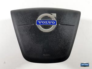 Usagé Airbag gauche (volant) Volvo V70 (BW) 2.0 T5 16V Prix € 99,95 Règlement à la marge proposé par Auto Rima Druten