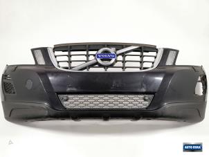 Used Front bumper Volvo XC60 I (DZ) 2.0 T 16V Price € 399,95 Margin scheme offered by Auto Rima Druten