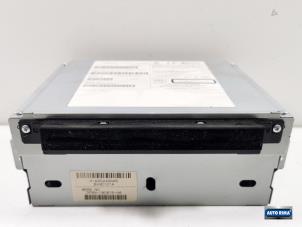 Used CD player Volvo V70 (BW) 2.0 D3 20V Price € 99,95 Margin scheme offered by Auto Rima Druten