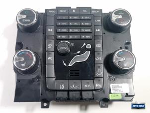 Used Heater control panel Volvo V60 I (FW/GW) 2.0 D3 20V Price € 39,95 Margin scheme offered by Auto Rima Druten