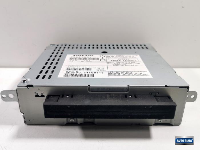 Begagnade CD-spelare Volvo XC90 I 2.5 T 20V Pris € 74,95 Marginaltabell erbjuds av Auto Rima 