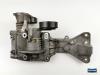 Air conditioning bracket from a Volvo C70 (MC), 2006 / 2013 2.4 D5 20V, Convertible, Diesel, 2.401cc, 132kW (179pk), FWD, D5244T8; EURO4; D5244T13, 2006-03 / 2010-07 2007