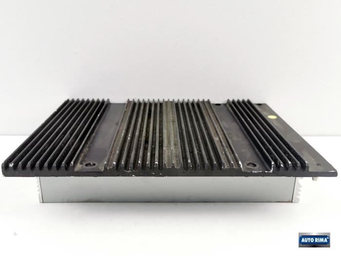 Amplificateur audio d'un Volvo XC90 I 2.5 T 20V 2004