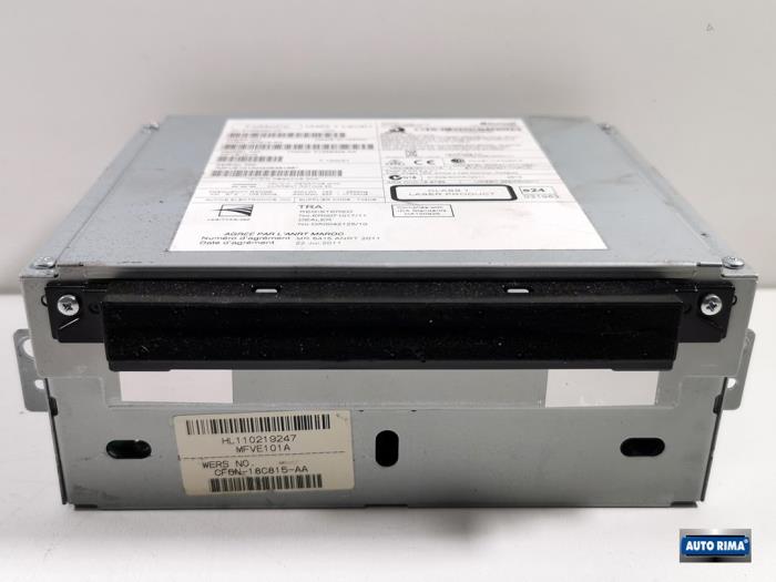 Używane Odtwarzacz CD Volvo V70 (BW) 2.0 D 16V Cena € 74,95 Procedura marży oferowane przez Auto Rima Druten