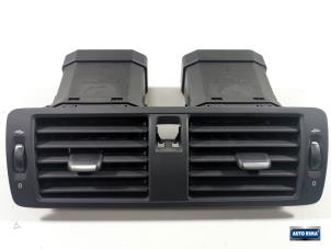 Used Dashboard vent Volvo V50 (MW) 2.0 16V Price € 24,95 Margin scheme offered by Auto Rima Druten