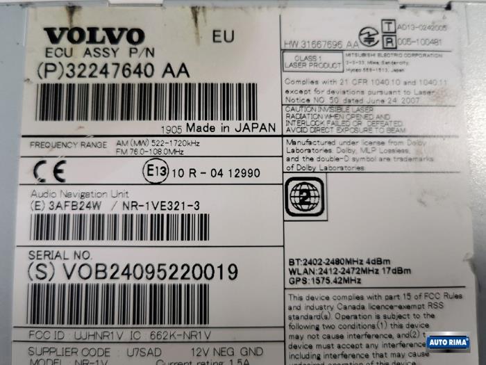 Odtwarzacz CD z Volvo V40 (MV) 1.5 T2 16V Geartronic 2019