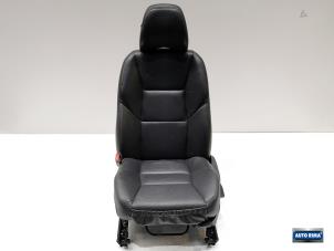 Used Seat, left Volvo V70 Price € 149,95 Margin scheme offered by Auto Rima Druten