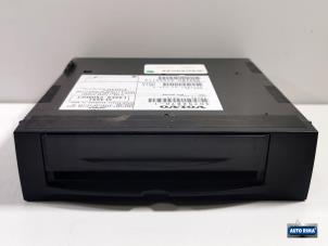 Used DVD player Volvo XC90 I 2.5 T 20V Price € 99,95 Margin scheme offered by Auto Rima Druten
