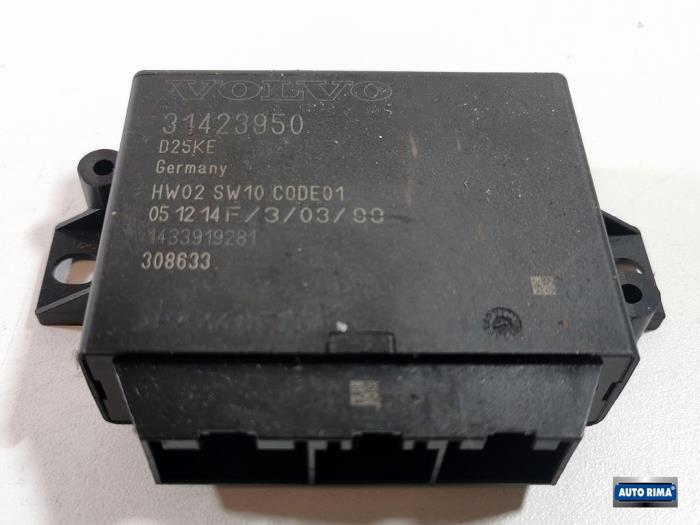 PDC Module from a Volvo XC60 I (DZ) 2.0 T5 16V 2014