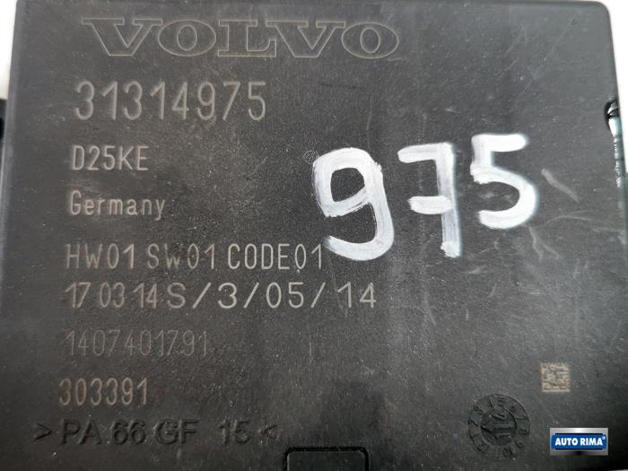Módulo PDC de un Volvo V70 (BW) 2.0 D4 20V 2014