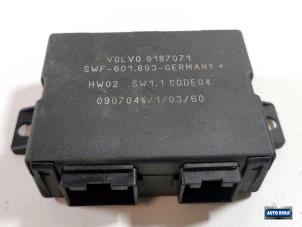 Usagé Module PDC Volvo XC70 (SZ) XC70 2.5 T 20V Prix € 24,95 Règlement à la marge proposé par Auto Rima Druten