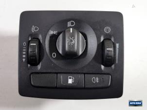 Used Light switch Volvo V50 (MW) 1.6 D2 16V Price € 24,95 Margin scheme offered by Auto Rima Druten