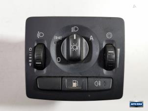 Used Light switch Volvo V50 (MW) 2.5 T5 20V Price € 24,95 Margin scheme offered by Auto Rima Druten