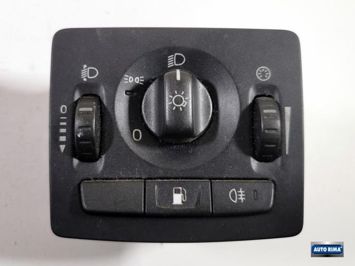 Używane Przelacznik swiatel Volvo V50 (MW) 2.4 20V Cena € 24,95 Procedura marży oferowane przez Auto Rima Druten