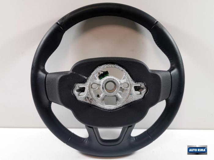 Steering wheel from a Volvo XC40 (XZ) 2.0 B4 16V Mild Hybrid Geartronic 2021