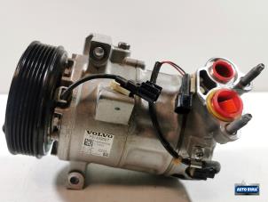 Used Air conditioning pump Volvo XC60 II (UZ) 2.0 T5 16V Price € 199,95 Margin scheme offered by Auto Rima Druten