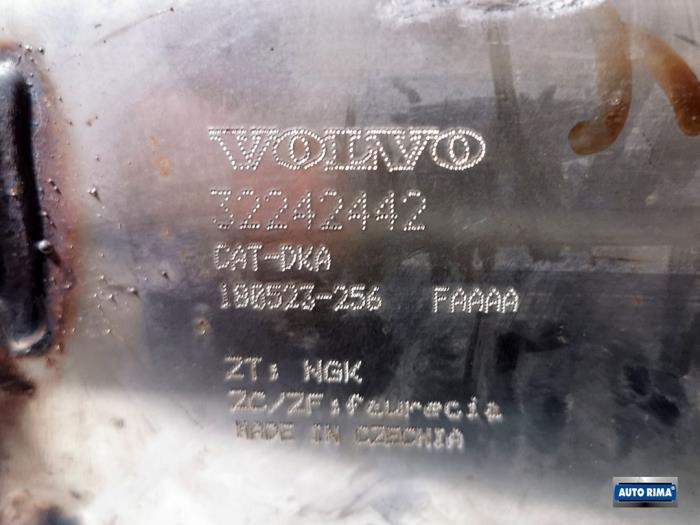 Filtre à particules d'un Volvo XC60 II (UZ) 2.0 T5 16V 2018